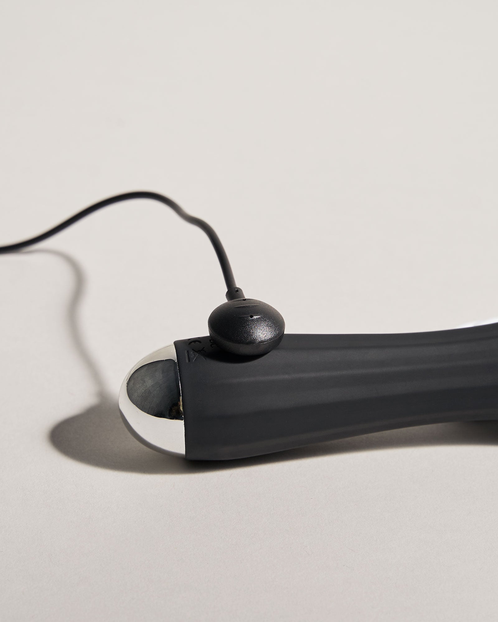 Cargador de vibrador magic wand Haru de meibi