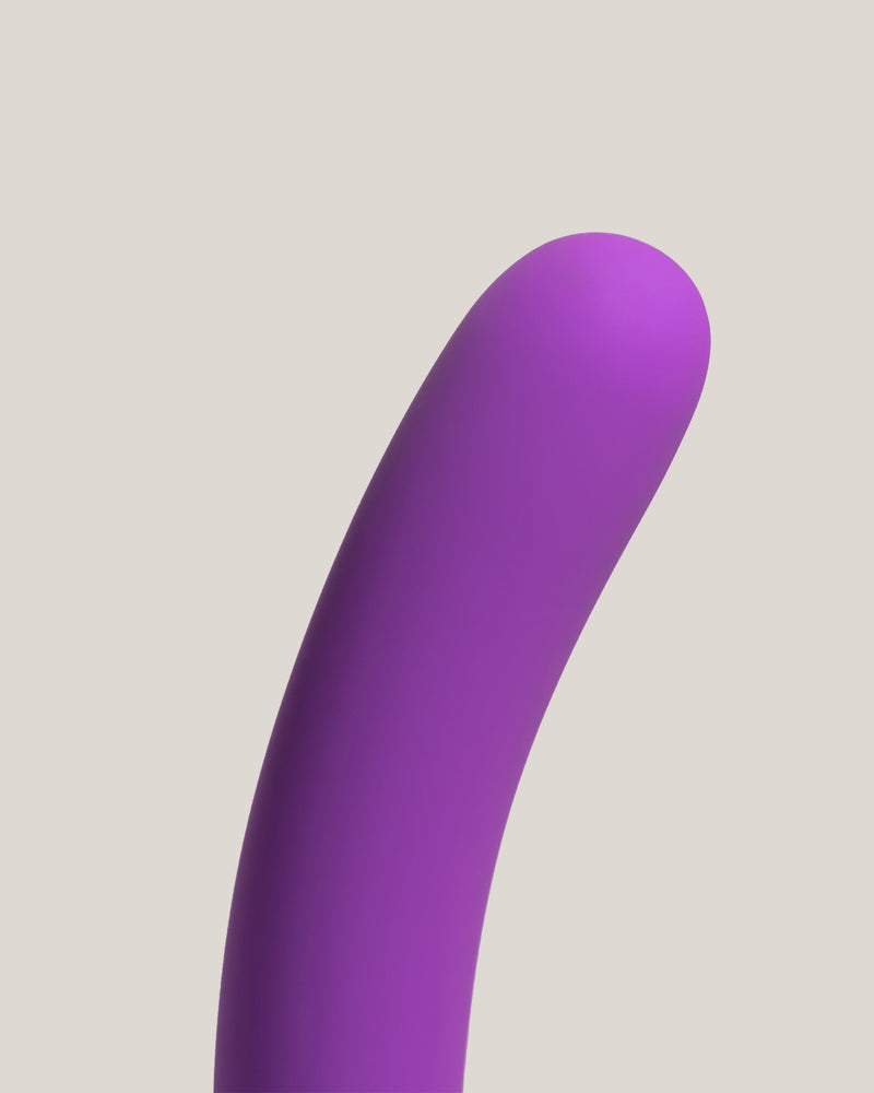 MORU-dildo-pequeno-con-ventosa