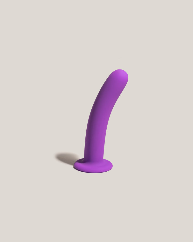 MORU-dildo-pequeno-con-ventosa