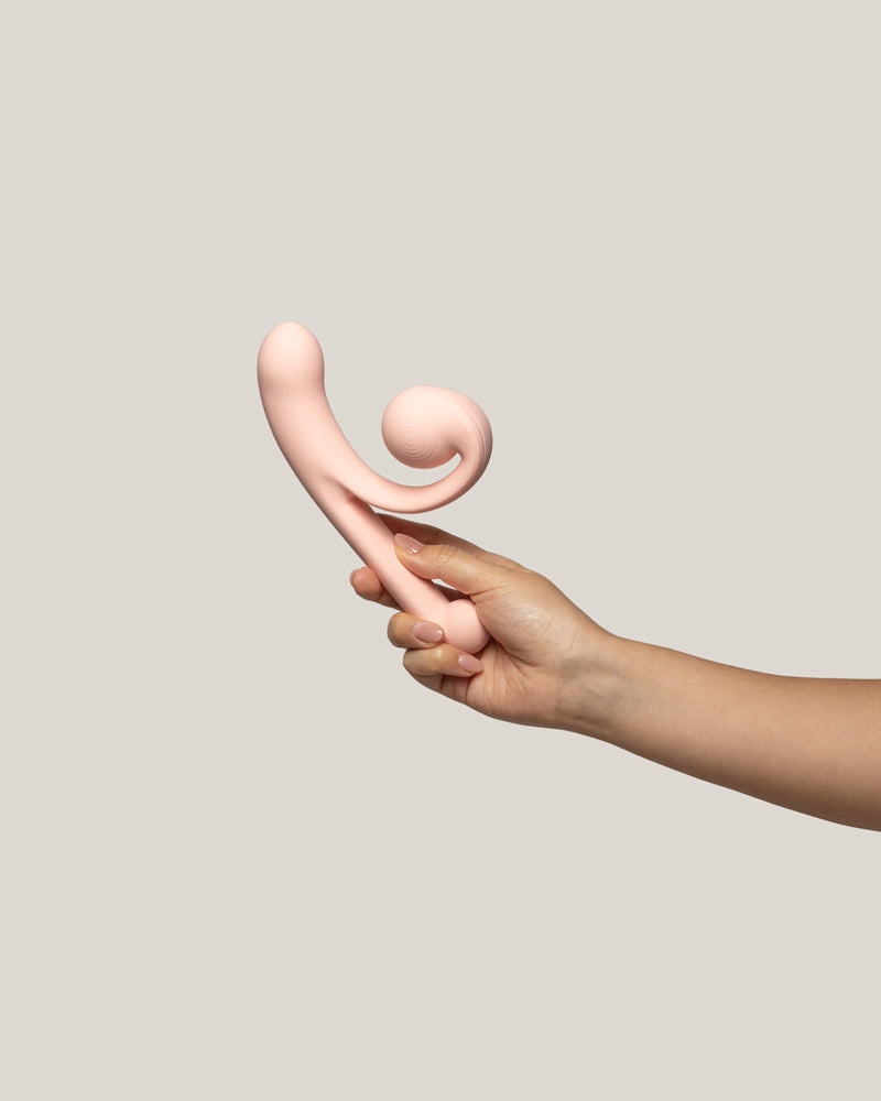 KARLY | vibrador inteligente de doble estimulación